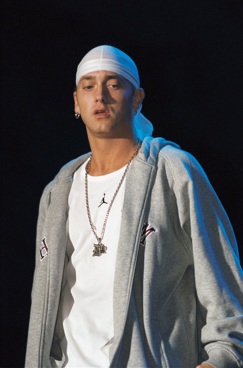 aluu_rsa's tweet image. Rappers speak on Eminem and his influence in hip hop.

An educational Thread