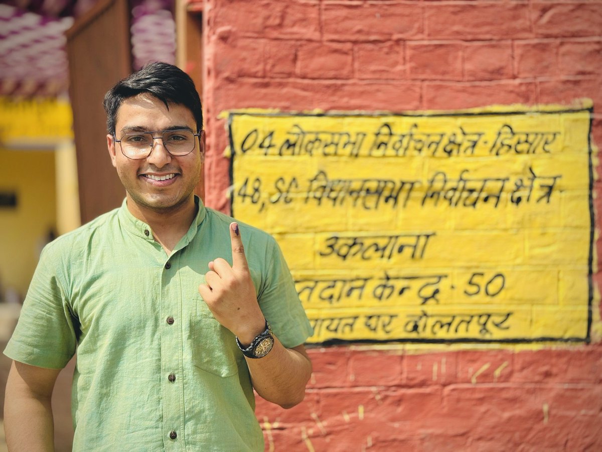 Traveling 242 kilometers amid hot weather to contribute by voting in a democracy spanning 2,933 km in breadth and 3,214 km in length. Possibly the largest election in the history of mankind. #DemocracyMatters #Election #VotingPhase6  #Fundamentalduty #Uklana #HisarHaryana