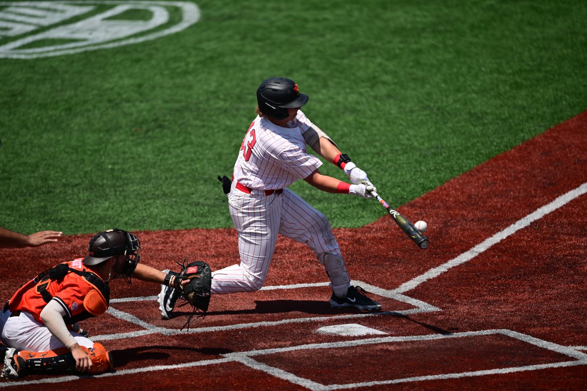 E7 | Ball St 8 BG 4

Husovsky's 2-run blast adds to the lead!

#ChirpChirp