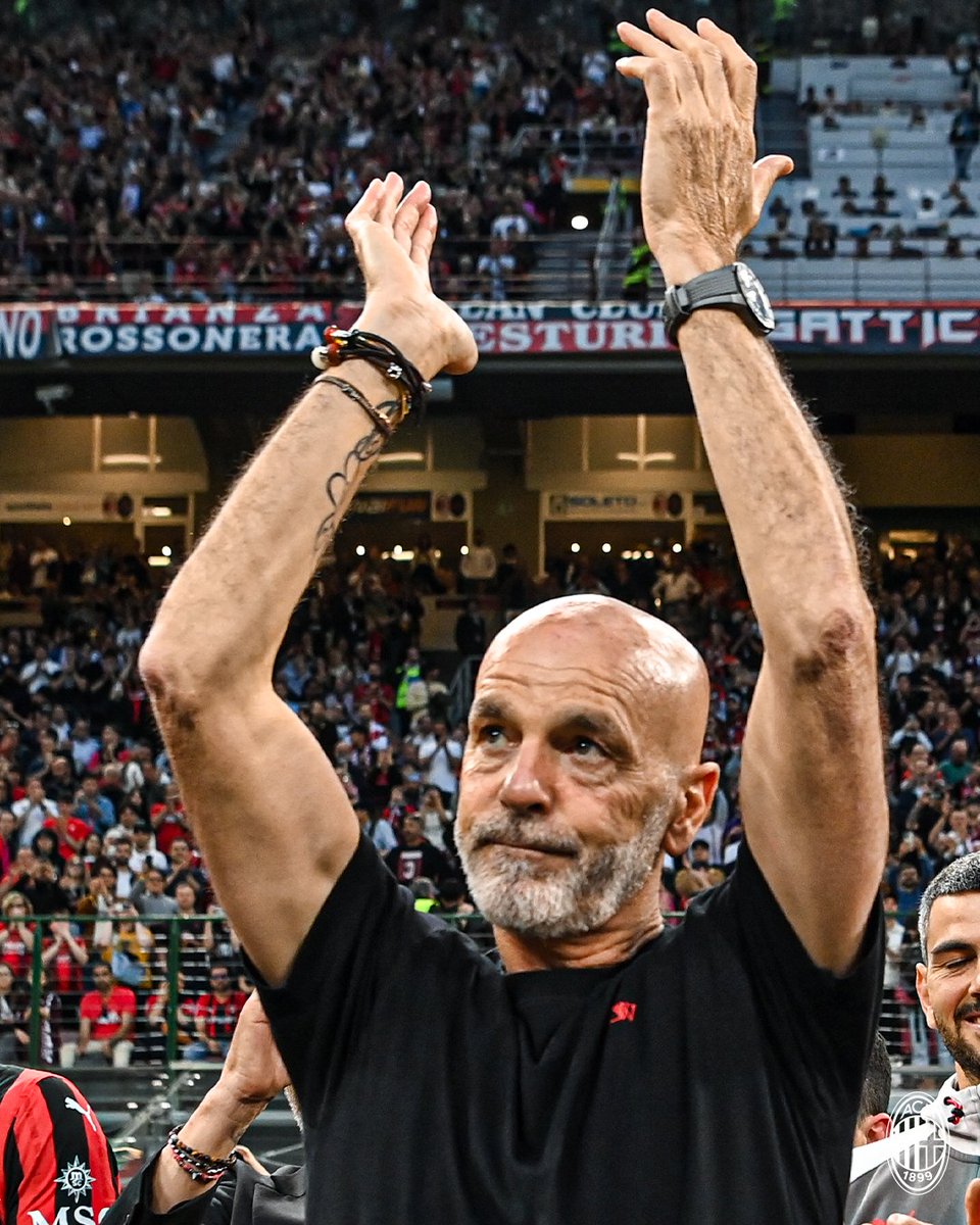 A beautiful moment 🥹

#MilanSalernitana #SempreMilan