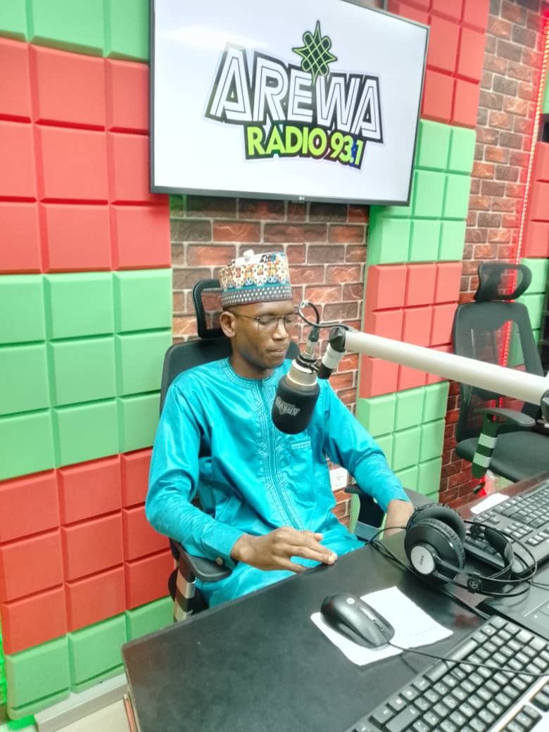 The CITAD PWDS Coodinator during the recap and evaluation of our weekly radio programme that help to amplify the voice of different persons with disabilities at Arewa Radio. Sponsored by @ICTAdvocates, with the support from @macfound. @YZYau, @a_sabo12