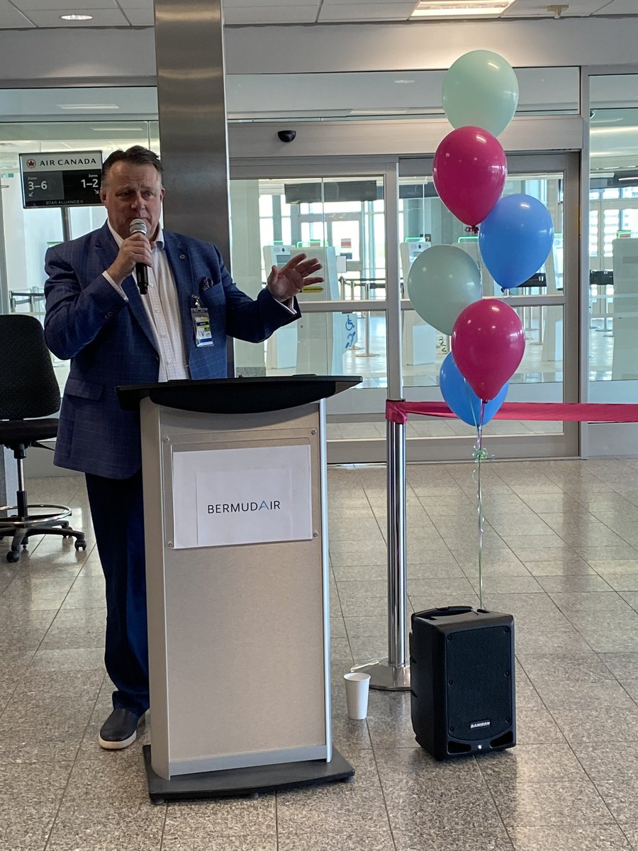 It’s great to see #Bermudair starting weekly flights YHZ-Bermuda. Thanks to Adam and the team and @HIAACEO @HfxStanfield who do great work. Check out the flight options and visit beautiful Bermuda.