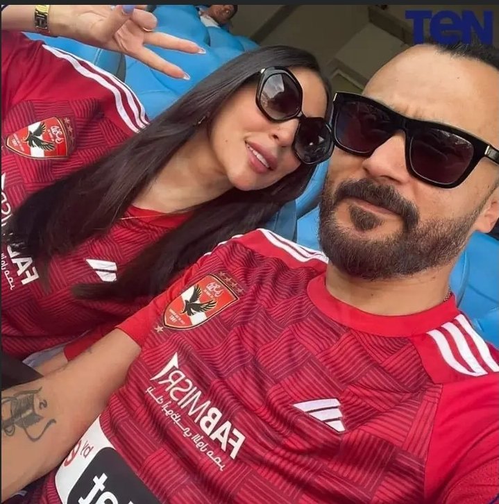 صوره فيها اتنين نسوان 😌😎😊