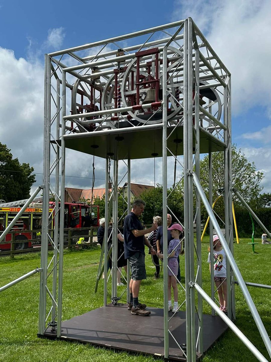 ThaxtedBells's tweet image. We had a fabulous day today at #Thaxted Fayre.  The wonderful brand new 'touring tower' @mobilebelfries helped us to both promote #bellringing and attract some new #bellringer recruits! 😊