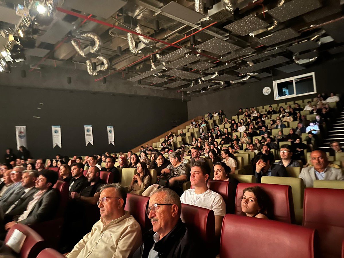 Genel Başkanımız Prof. Dr. Mehmet Öz ve Yönetim Kurulu üyelerimizden oluşan heyet Yalova Şubemizin tertip ettiği programa katılmak üzere Yalova’ya gitmişlerdir. Genel Başkanımız Öz, Yalova programı dahilinde bir konferansta konuşmuş, öncesinde TRT Haber ve Anadolu Ajansı’na