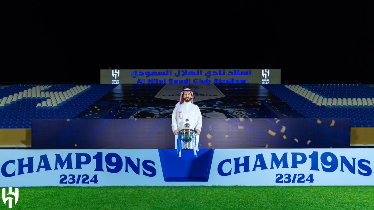 Alhilal_FC's tweet photo. #فهد_الهلال.. فهد "الذهـب" 🏆💙 https://t.co/JrNQgCNqCx