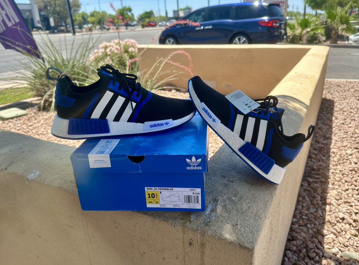 Adidas! Open til 9pm! #used #clothing #clothes #fashion #mesa #sustainability #recycle #budget #cheap #namebrandexchange #recycledleather #resale #local #trade #arizona #sustainablefashion #jeans #denim #mesaaz #resale #sneakers #shoes #athletic