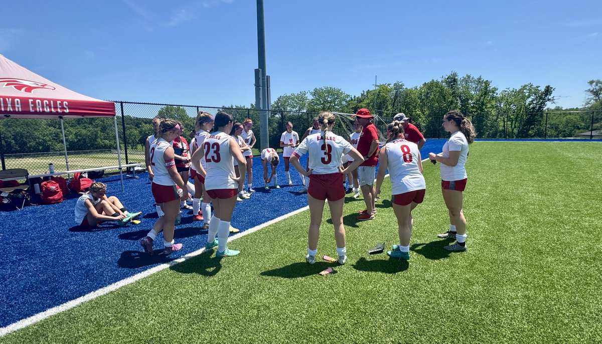 ⚽️ Girls soccer season comes to an end in the Class 4 state quarterfinals. Eagles left it all out on the field but come up just short to Blue Springs South 4-2. Nixa finishes the year 22-2 as the Class 4 District 5 and undefeated COC champions. Great season, girls, hold your