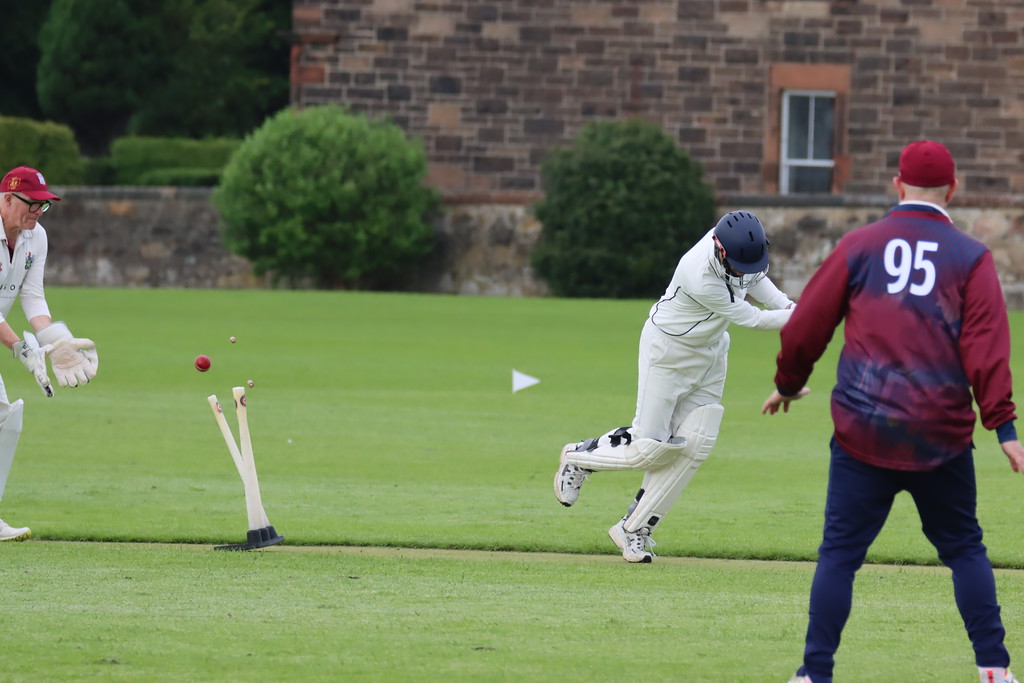 Congratulations to @WatsonianCC 4th XI for their win against @BassRockCricket today at Myreside. Well done! #SuperSonians #ChooseCricket #Cricket🏏 More 📷 photos: myreside.smugmug.com/Cricket/2024/W… ☕️ If you like my photos, why don't you buy me a cup of coffee: buymeacoffee.com/mrggaw