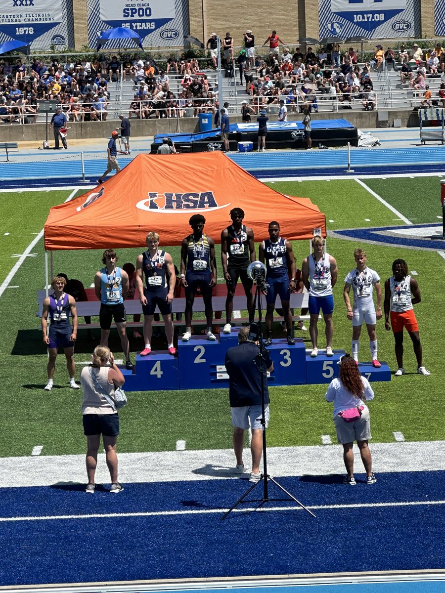 Illini West Track & Field tweet media