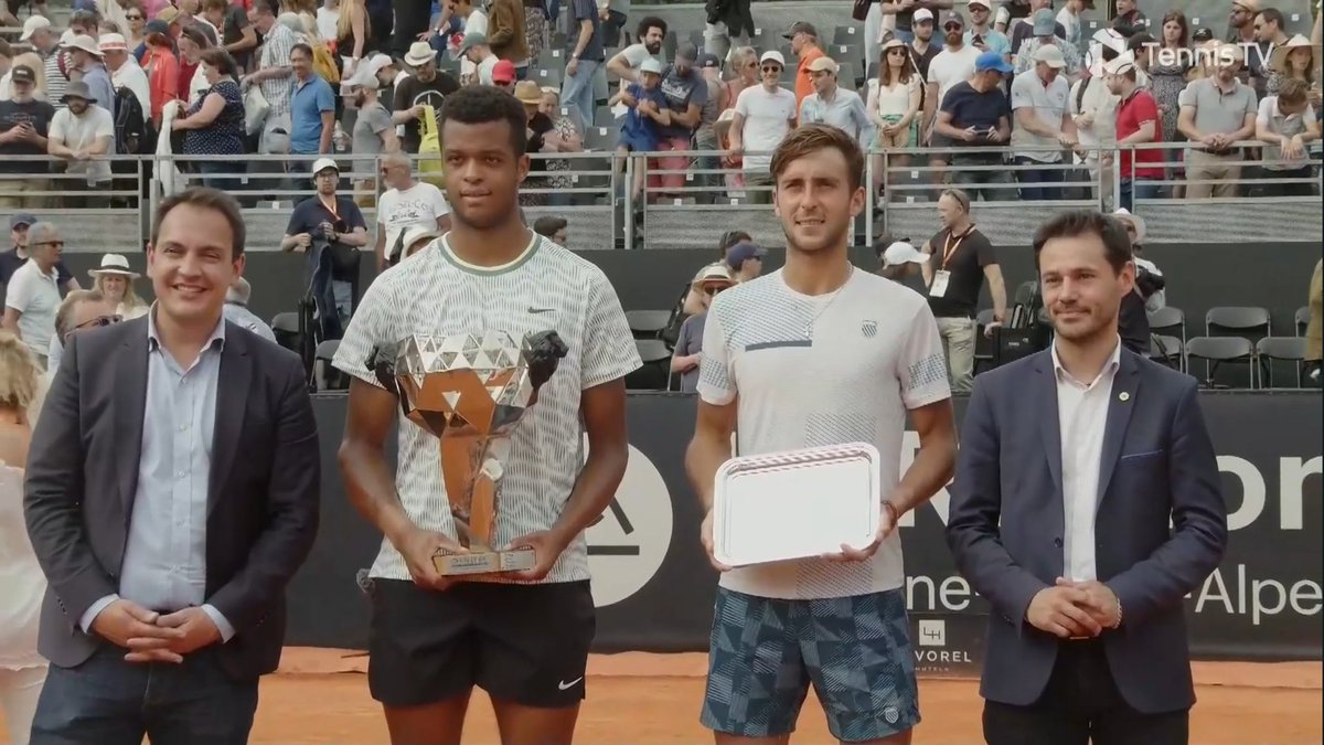 ATP_Entry's tweet photo. Mpetshi Perricard 🇨🇵 & Etcheverry 🇦🇷 #OpenParc #ATPTour #ATP #tennis #ATP250 https://t.co/UiaquwkZhj