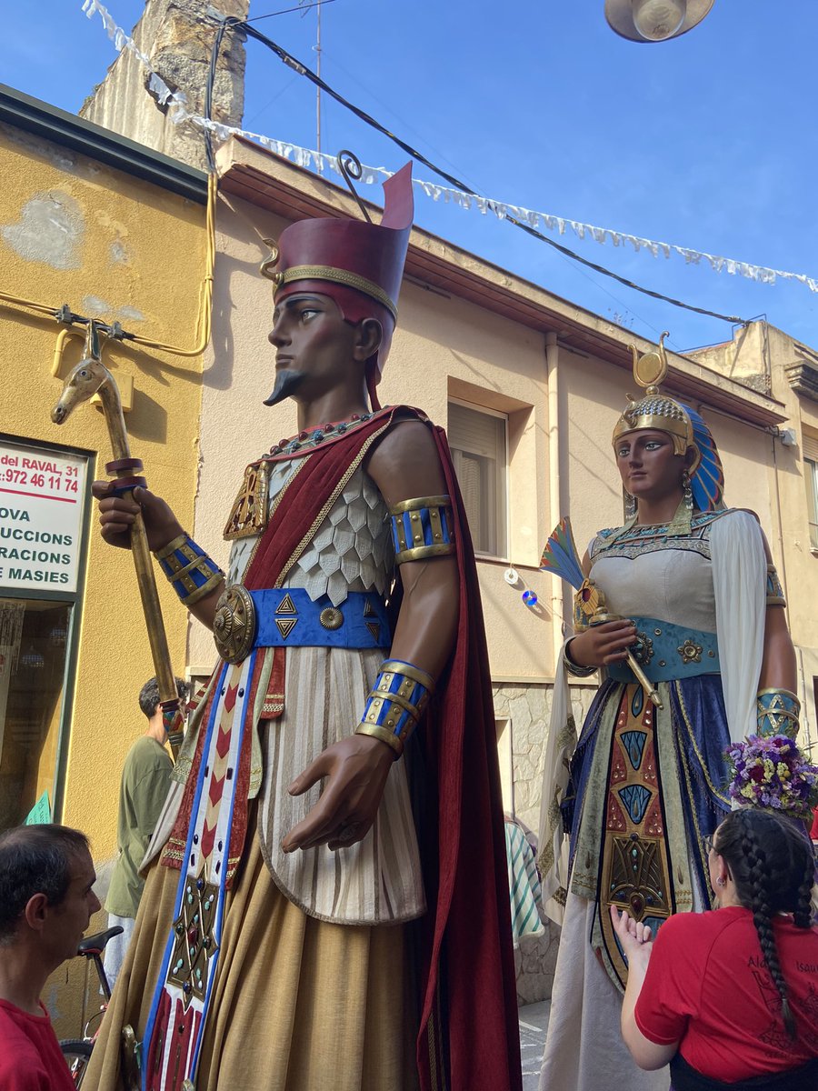 Els millors gegants!🧡
<a href="/gegantscassa/">Gegants de Cassà</a>