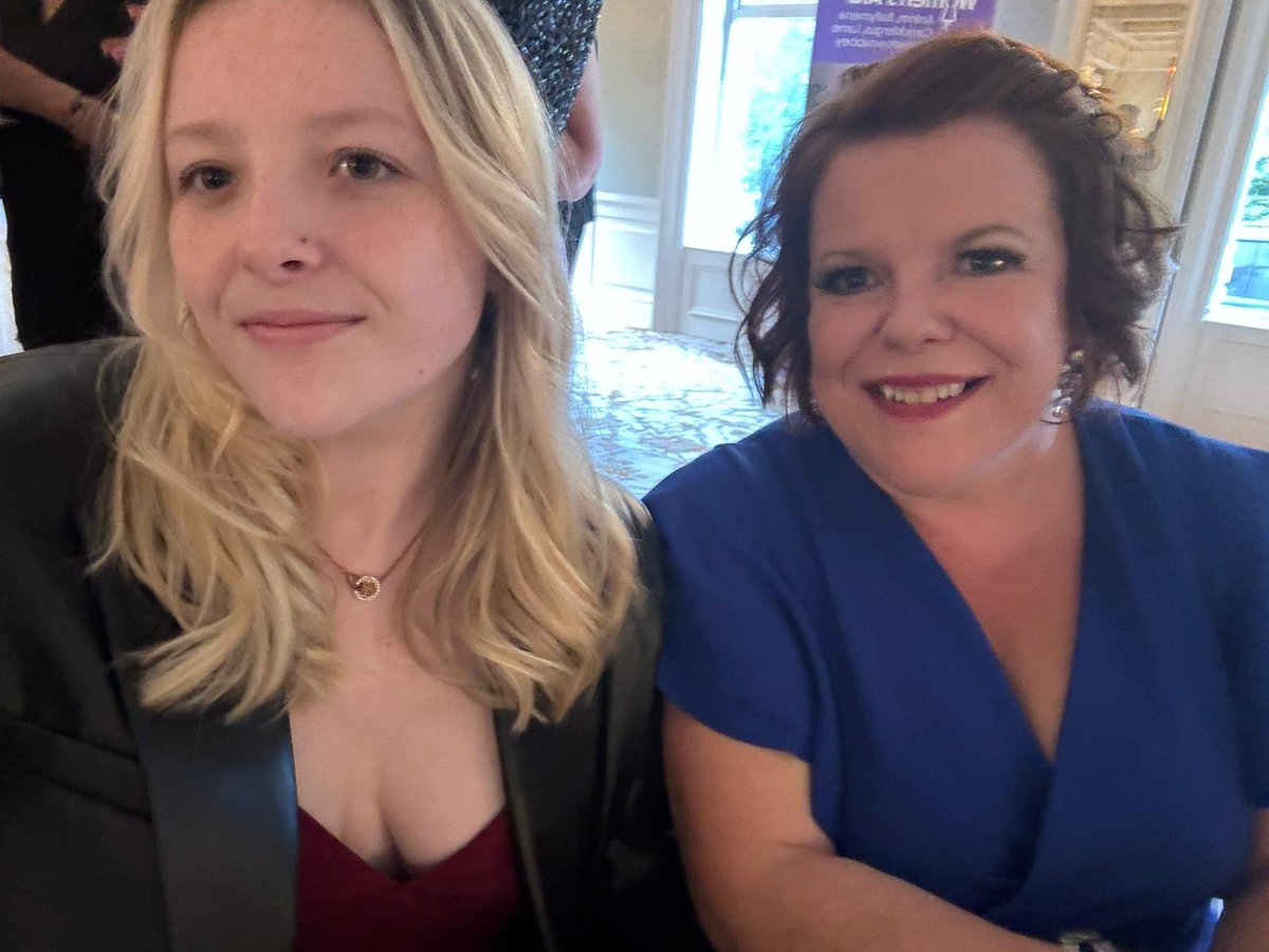 Kelli McRoberts tweet media
