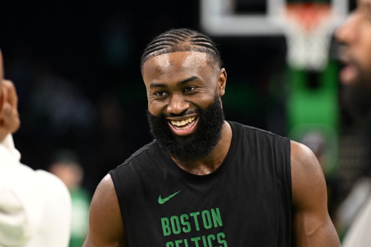 Jaylen Brown on 5 rings before turning 28: “I was 22 at that time, I said some outrageous things, Taylor looked like she was trying to get pregnant sitting like that. What I meant was I would have 5 kids with her by the time I’m 28. It ain’t happening now.” (Via @ChrisBHayne)