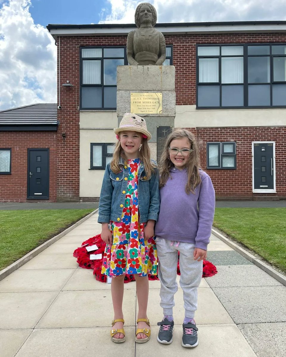 Cousins Ember &amp; Alice attended the statue unveiling of Alice Thomasson in Moses Gate. Alice was the only Bolton woman to be killed in action (WW1). They think it is important the other children in their schools visit &amp; learn out this brave lady. <a href="/prestolee_1911/">Prestolee Primary</a> <a href="/StSaviourCE/">St Saviour CE School</a>