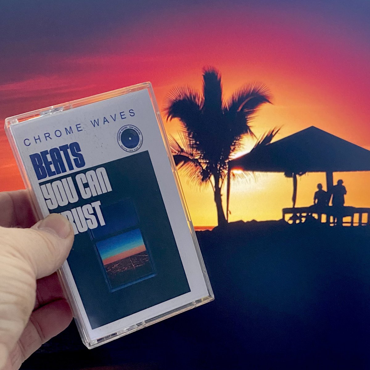 Things of Neon tweet media