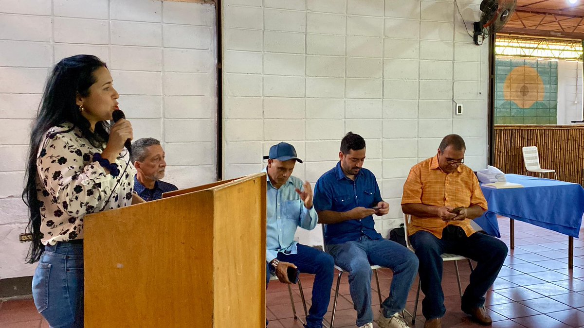 ¡La Gran Alianza Nacional se fortalece en Aragua!

Hoy en asamblea con los gremios, sectores y sindicatos de nuestro estado, ciudadanos comprometidos #ConVzla.