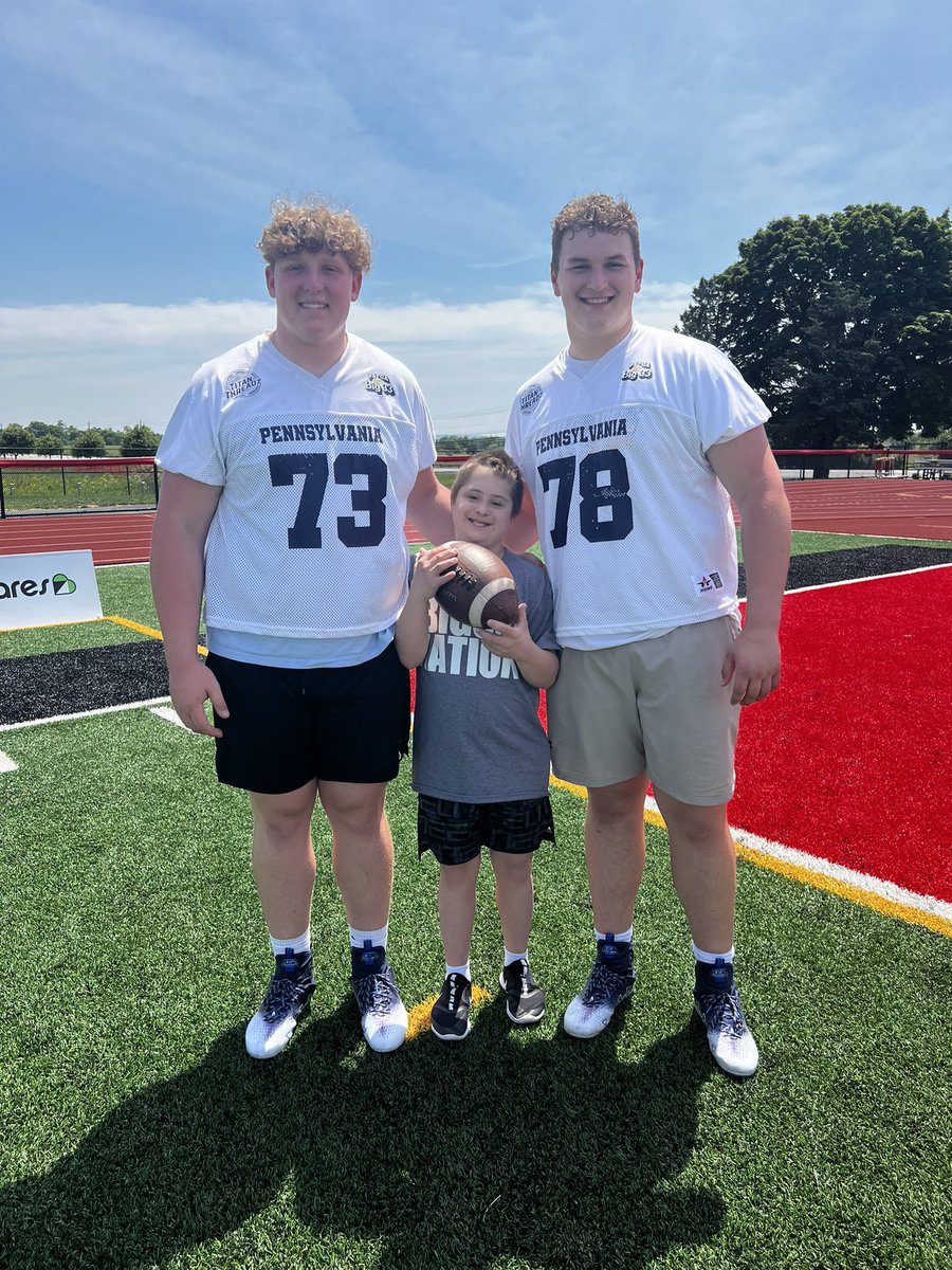 Rams Club- Central Dauphin Rams Football Boosters (@cdramsclub) on Twitter photo #Big33 Two of our Rams 🐏 w/ their buddy Gethin. <a href="/EvanBushong/">Evan Bushong</a> <a href="/ARobsock/">Anthony Robsock</a> <a href="/drewkurtzz/">Drew Kurtz</a> <a href="/CoachDoc621/">Coach Doc 62</a> <a href="/CDHSRams/">Central Dauphin HS</a> <a href="/CDAthletics/">CD Athletics</a> <a href="/psfcabig33/">PSFCA BIG33 Football Classic</a> #morethanjustfootball #Big33 Two of our Rams 🐏 w/ their buddy Gethin. <a href="/EvanBushong/">Evan Bushong</a> <a href="/ARobsock/">Anthony Robsock</a> <a href="/drewkurtzz/">Drew Kurtz</a> <a href="/CoachDoc621/">Coach Doc 62</a> <a href="/CDHSRams/">Central Dauphin HS</a> <a href="/CDAthletics/">CD Athletics</a> <a href="/psfcabig33/">PSFCA BIG33 Football Classic</a> #morethanjustfootball