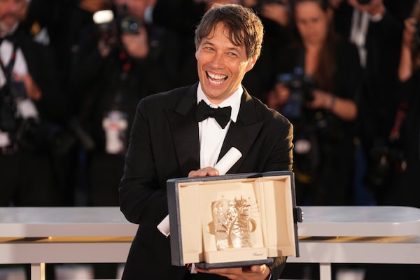 Sean Baker wins Palme d'Or at Cannes for Anora This, literally, has been my singular goal as a filmmaker for the past 30 years, so I'm not really sure what I'm going to do with the rest of my life, said Baker. #cannes2024 #Worldnbc