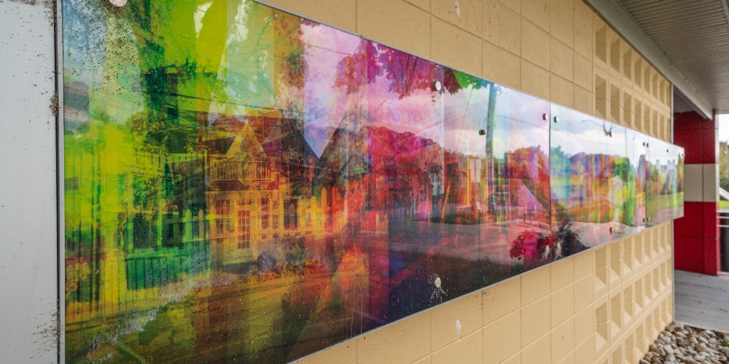 Calling all artists! We're looking for expressions of interest from artists who live & work in the Region of Waterloo to create a public art commission for Mill Courtland Community Centre.

Interested? Check out the details: bit.ly/3TViOm4

#KitchenerArts