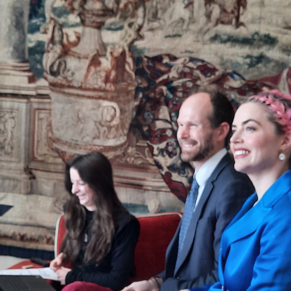 2024 🇬🇧Alumni Day at the 🇫🇷 Residence of @AmbDuchene delt with 'Francophone talents, global careers', gathered more than 100 alumni, companies, academics and the amazing entertainer @TattyMacleod, raised lot of discussions, laughs & friendship!