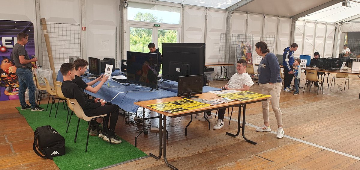 normangeekasso's tweet photo. Aujourd'hui était le 1er jour du ludik à Pont l'évêque 🥰
22 consoles mise en route. https://t.co/1lH9vIA8R3