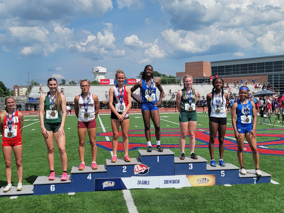 ARipple_DAsport's tweet photo. Congratulations to Conemaugh Township's Izzy Slezak and Meyersdale's Tristin Ohler on their silver medal finishes in the 100 dash
@izzyslezak @TristinOhler https://t.co/zmRSt4uS0F