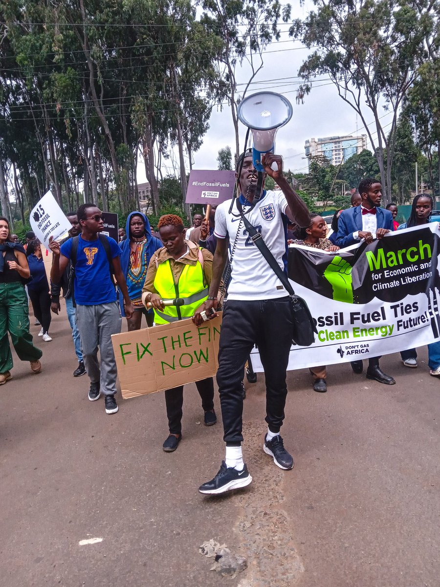 ODONGO KEVIN (AFRICA WATER AMBASSADOR) (@environodongo) on Twitter photo If we don't come out boldly to stop AFRICAN rivers destruction.. we will be the ones to bear the blame..#VOICES4RIVERS #catchment2tap <a href="/KCCWG/">The Kenya Climate Change Working Group</a> @SEAFKenya <a href="/WWF/">WWF</a> <a href="/OwekeOjwang/">William Oweke Ojwang</a> @Kenya_WaterAmb <a href="/KeWruas/">KeNAWRUA</a> <a href="/CCNairobi/">Nairobi City County</a> If we don't come out boldly to stop AFRICAN rivers destruction.. we will be the ones to bear the blame..#VOICES4RIVERS #catchment2tap <a href="/KCCWG/">The Kenya Climate Change Working Group</a> @SEAFKenya <a href="/WWF/">WWF</a> <a href="/OwekeOjwang/">William Oweke Ojwang</a> @Kenya_WaterAmb <a href="/KeWruas/">KeNAWRUA</a> <a href="/CCNairobi/">Nairobi City County</a>
