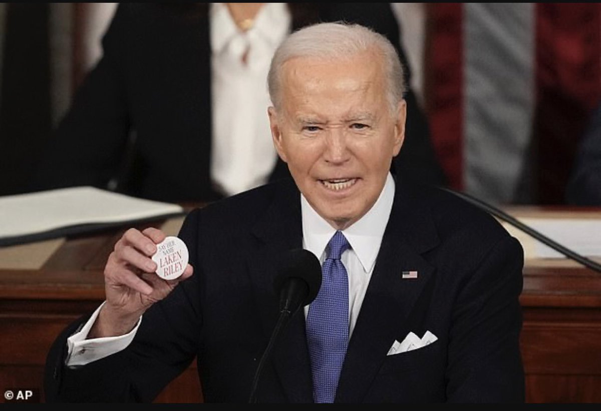 WesternLensman's tweet image. George Floyd was a criminal who OD’d and was honored with a gold casket, horse drawn carriage, endless processions, eulogies and speeches.

Laken Riley never committed a crime, was m*rdered by an illegal, and was honored by having her name mispronounced on national television.