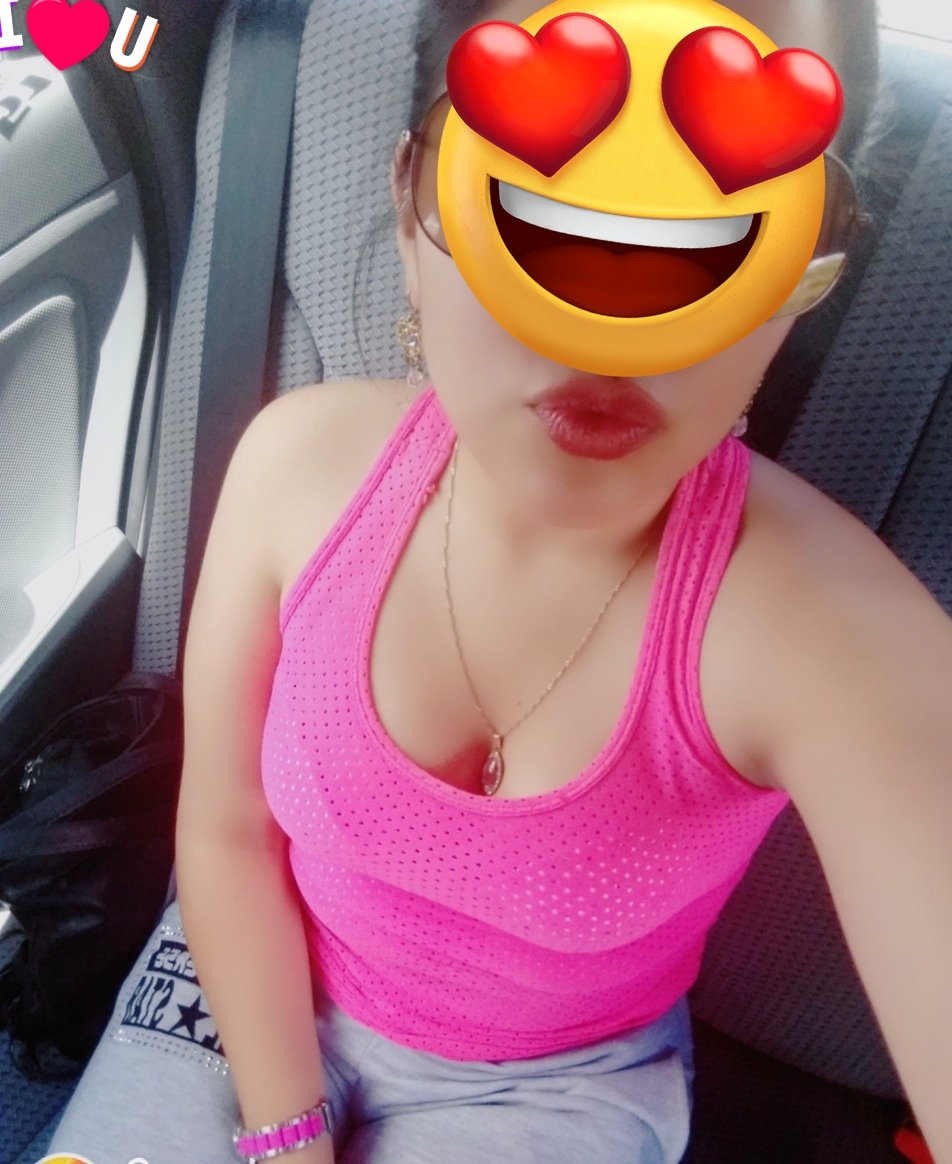 Chica tweet media