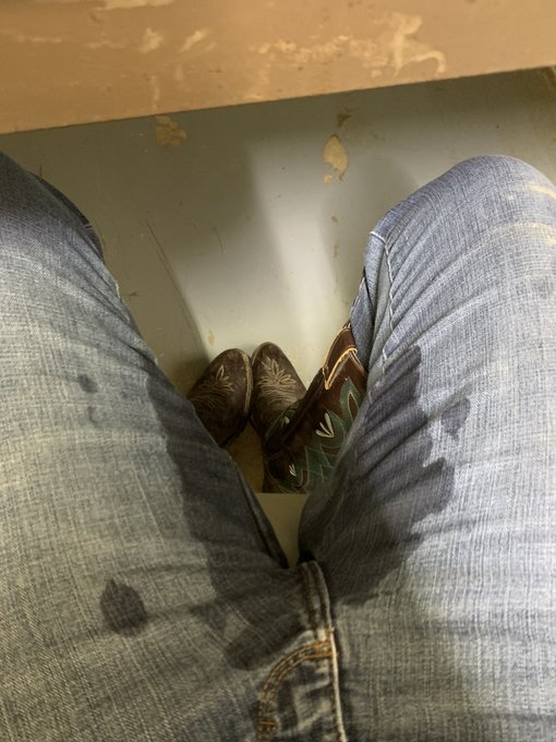 Crushed an egg while cleaning it, and now I&rsquo;ve got this oddly familiar stain on my lap  🧐 https://t.<a href="/tag/adult"class="tags"><span>#adult</span></a><a href="/tag/nsfw"class="tags"><span>#nsfw</span></a><a href="/tag/audio"class="tags"><span>#audio</span></a><a href="/tag/nsfwtwt"class="tags"><span>#nsfwtwt</span></a>