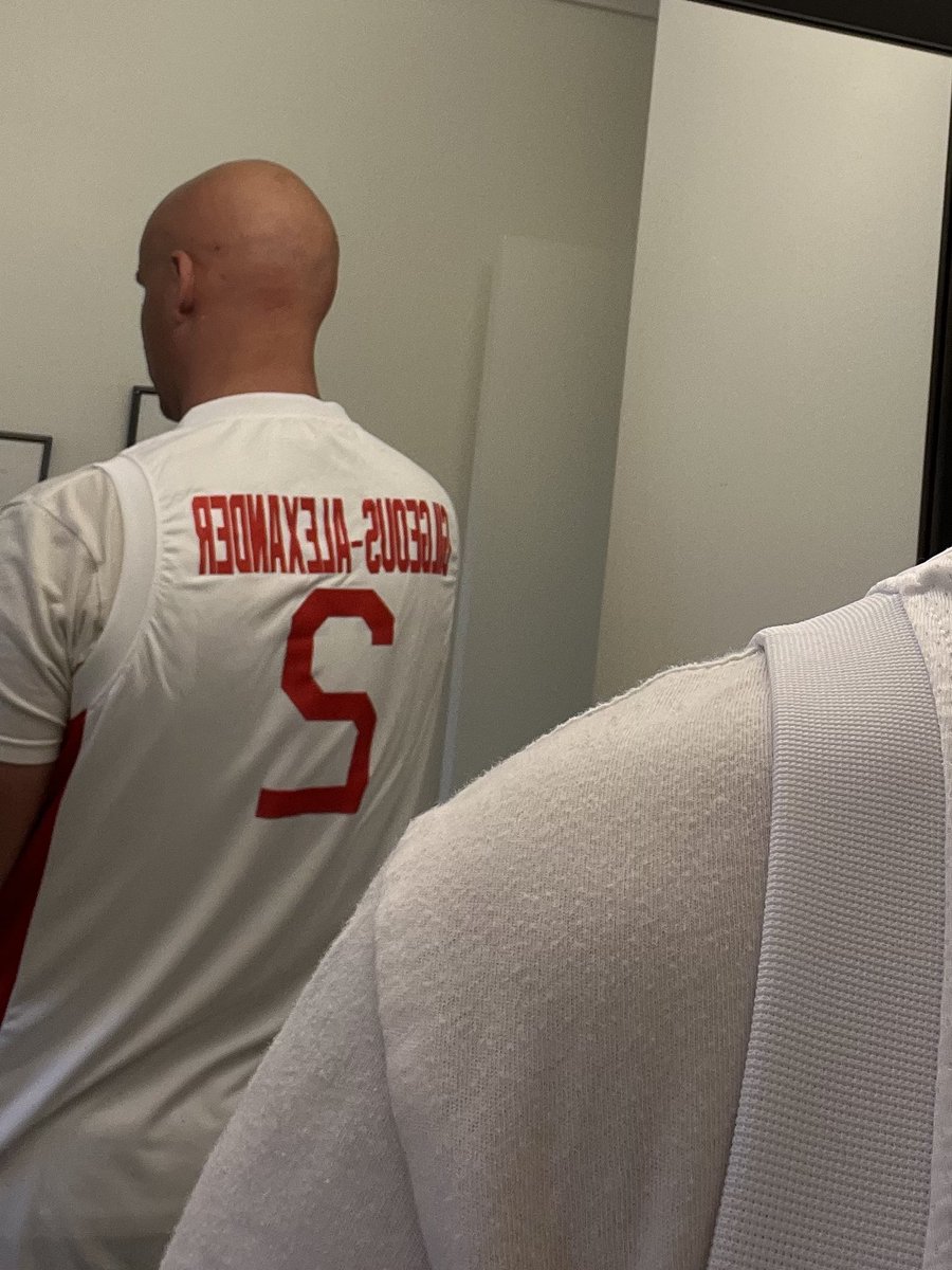 Can relate to this article on the fandom of <a href="/shaiglalex/">Shai Gilgeous-Alexander</a> and was good timing as my Father’s Day present to myself arrived this week! <a href="/CanBball/">Canada Basketball</a>