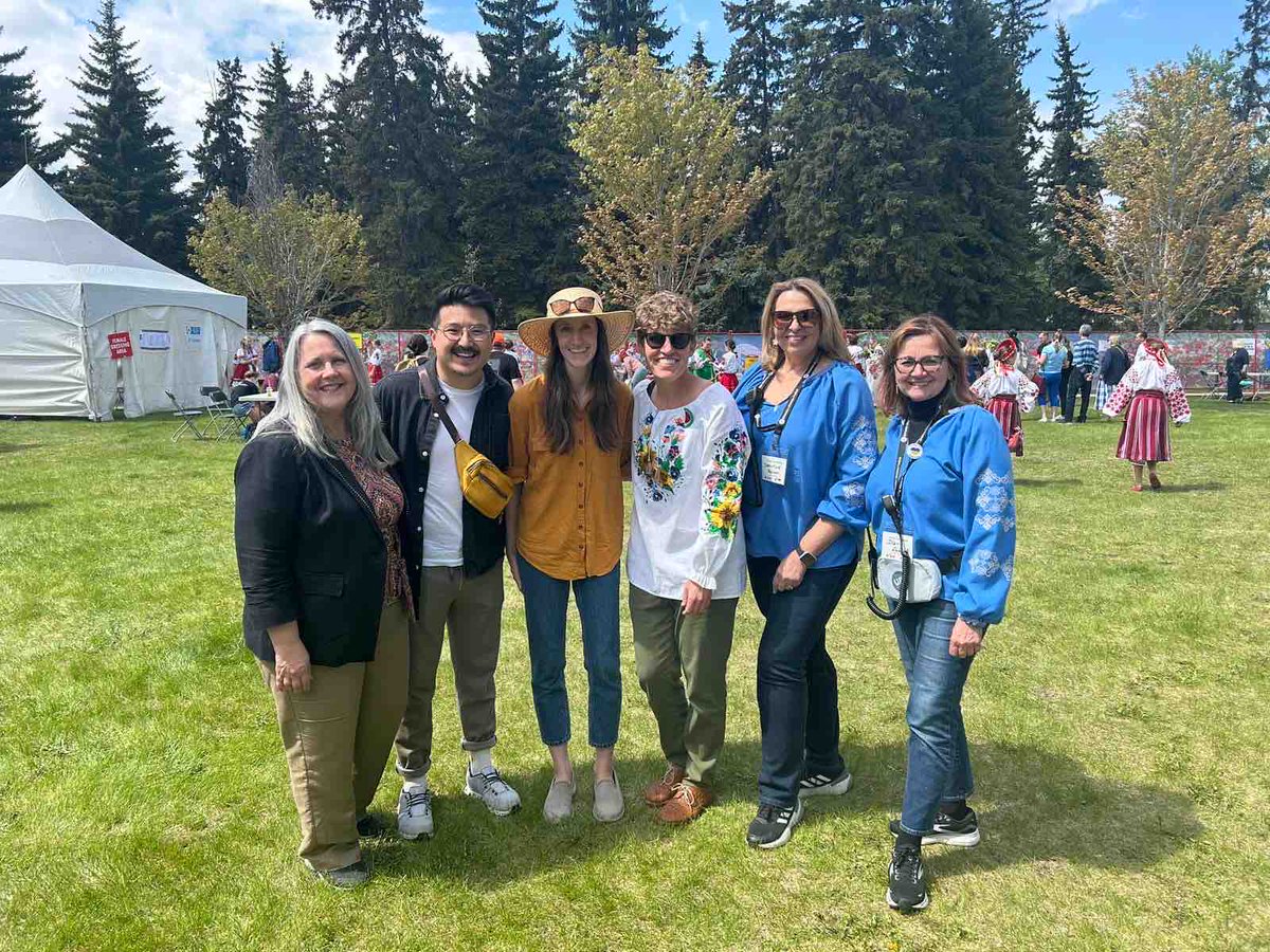 Thanks to all our elected members for showing support for Ukrainian culture!
MLA Peggy Wright, MP Blake Desjarlais, Councillor Ashley Salvador, and MLA Janis Irwin
#UFestYEG #ufest #supportukraine