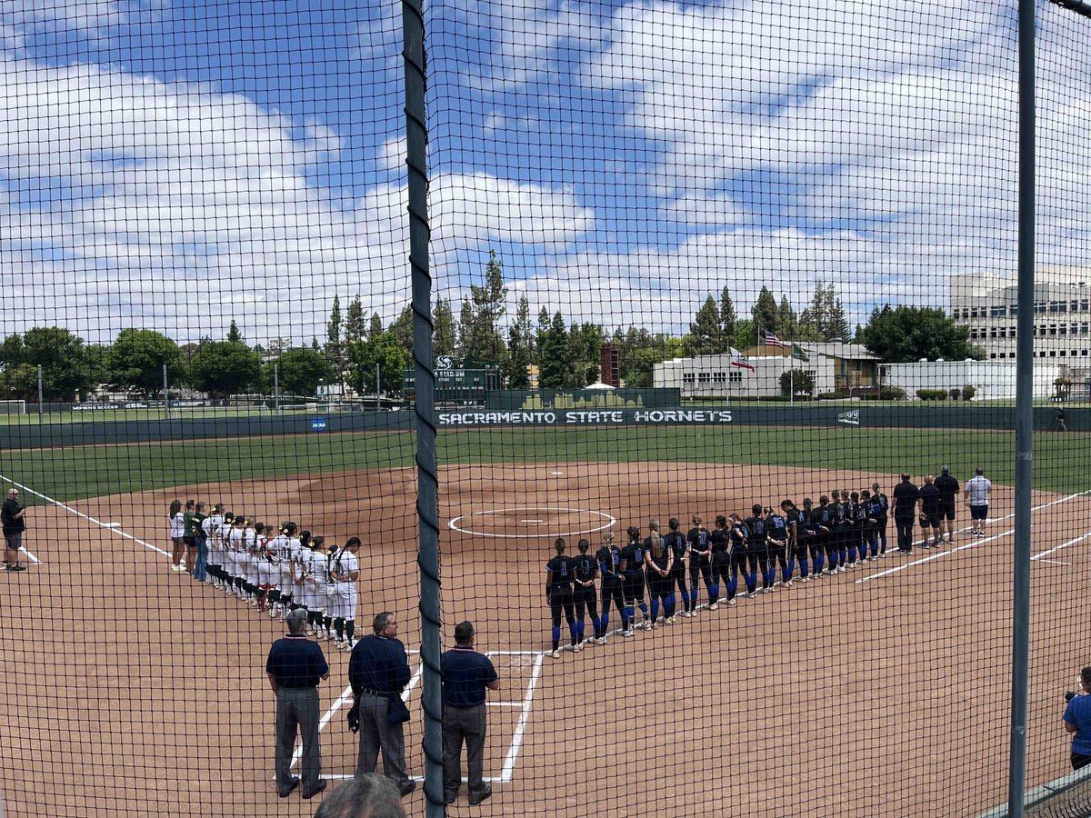 And we are ready to go… Rocklin vs Tracy in the D2 championship game.