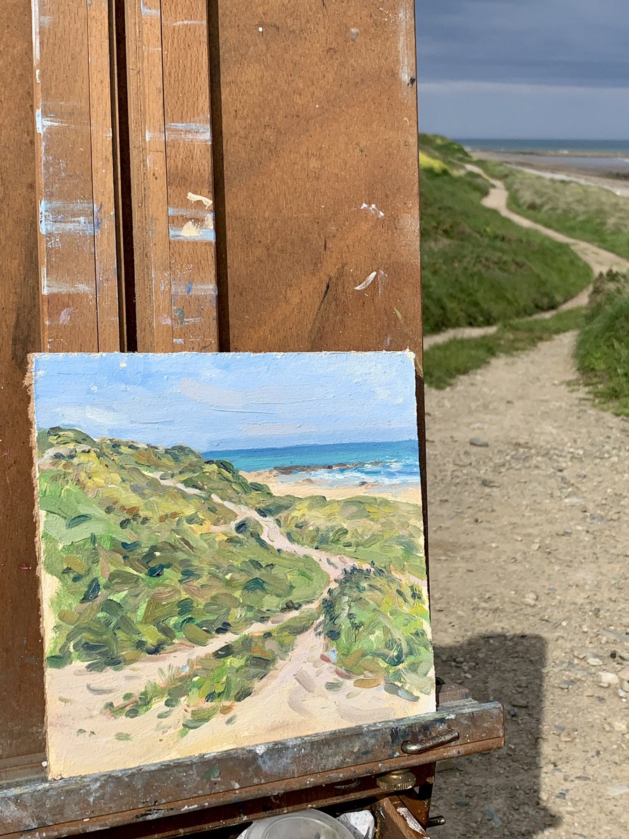 Here’s a closer look at this evenings quick plein air sketch. This beach is just 8 minutes walk from my front door and is very wild and unspoilt. 
The sketch took around 40mins.

#oilpainting #pleinair #pleinairpainting