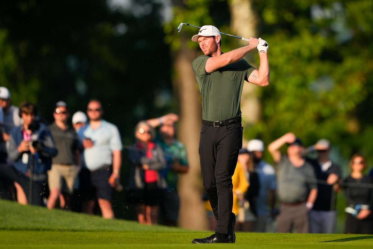 Two-time PGA Tour winner Grayson Murray died Saturday morning at age 30, one day after he withdrew from the Charles Schwab Cup Challenge at Colonial: startribune.com/grayson-murray…