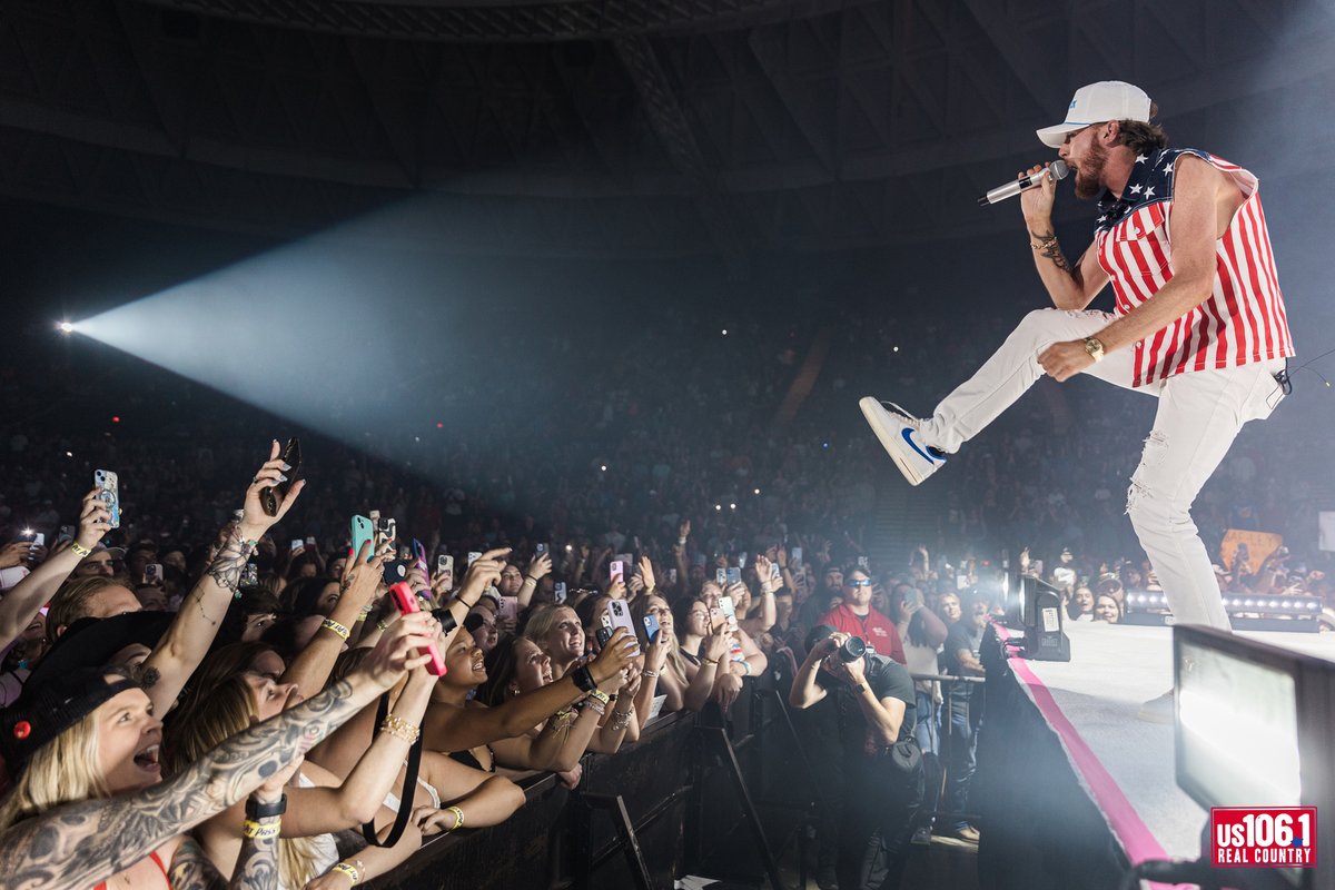 Night 2 ✅

We’re still feeling the energy from last night's performances by  @MusicJoshRoss, Nate Smith, and @BaileyZimmerman at Scope Arena!
📸 Melissa Dawn Photography