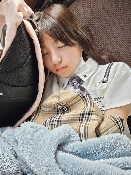 Twitterのコスプレ画像2