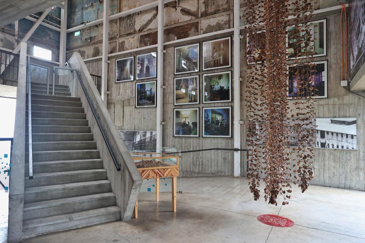 🌹 En <a href="/MinisterioBBNN/">Bienes Nacionales</a> seguimos avanzando en nuestros compromisos con los derechos humanos. Esta semana firmamos un convenio con <a href="/MunicipioValpo/">Muni Valparaíso</a> y el <a href="/parquecultural/">Parque Cultural de Valparaíso - Ex Cárcel</a> para la difusión de la Ruta de la Memoria en la comuna, poniendo en valor su historia y cultura.