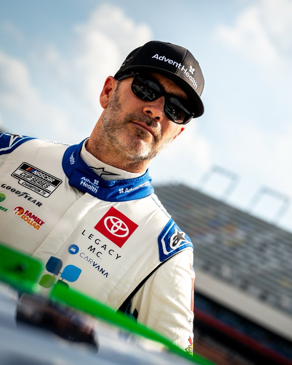 Jimmie Johnson tweet media