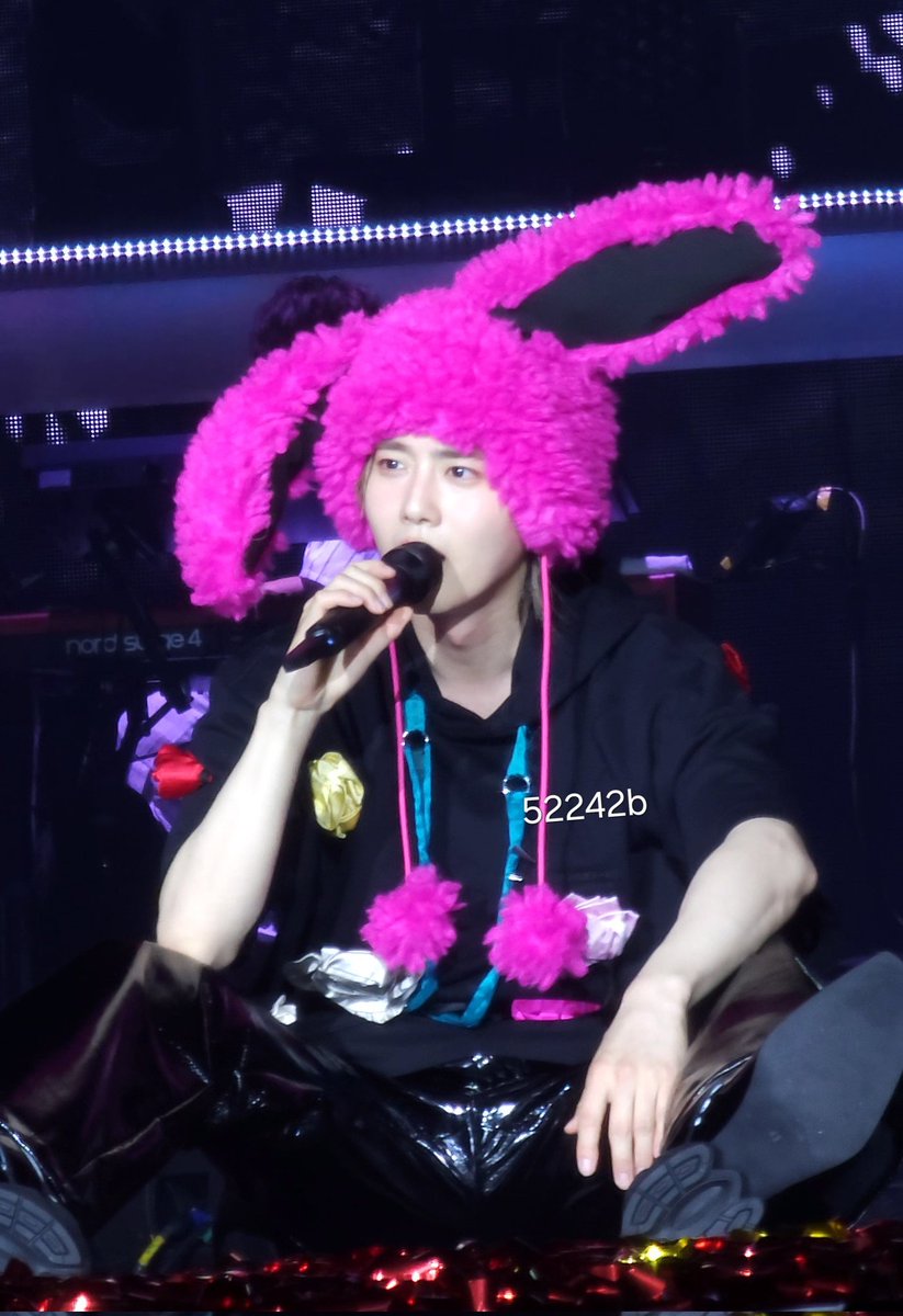 52242b's tweet photo. 행복짱토끼가 돼줘서 감사합니다..🥺

#면토끼_집들이_1일차 #SUHOME #SUHO https://t.co/YeFKQfEfJP