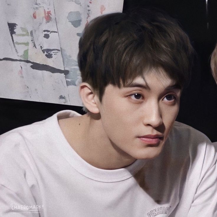 callmematcha_'s tweet image. Tetangga caper

a mark Lee few tweets
©callmematcha_