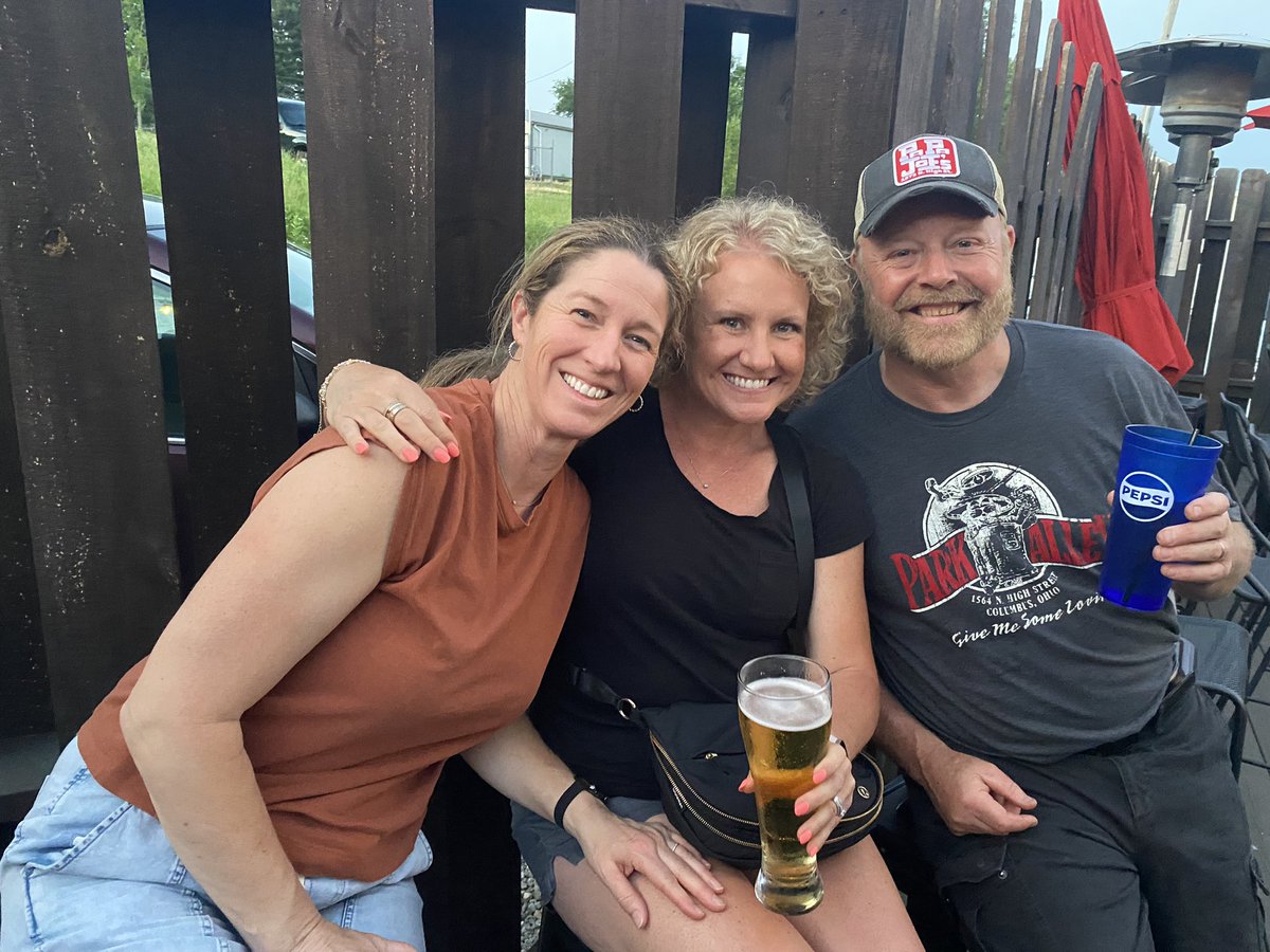 Boom!!! Chris Logsdon killing it at da Pub!!!