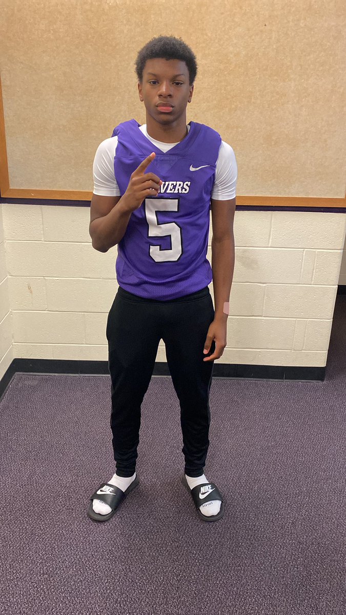 shadk5ive's tweet photo. Thank you @coach_shank05 for inviting me to junior day and your camp ! had a great experience with @BlufftonFB today https://t.co/VJK2RfJXW3