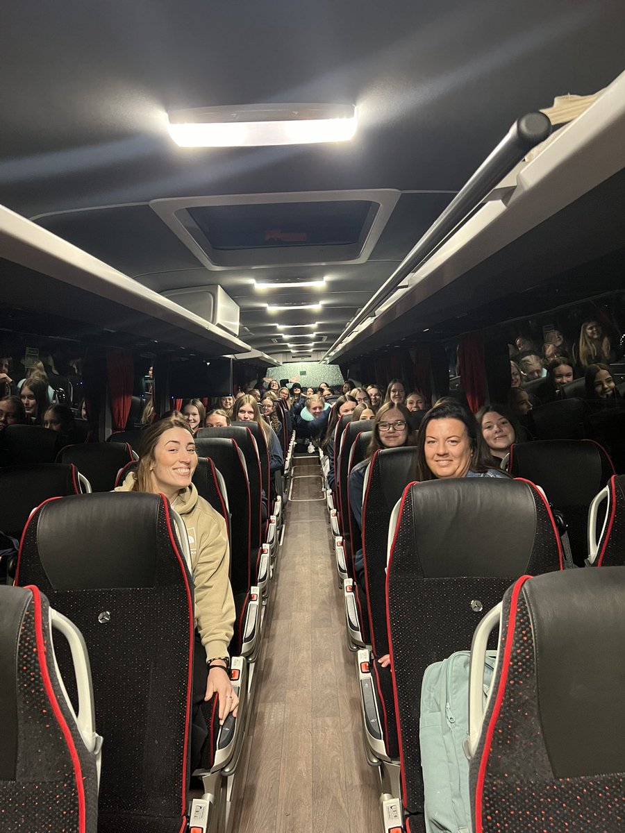 And we’re off! #Barcelona2024 #Barcetour24 🇪🇸☀️⛹️‍♀️ 🏀