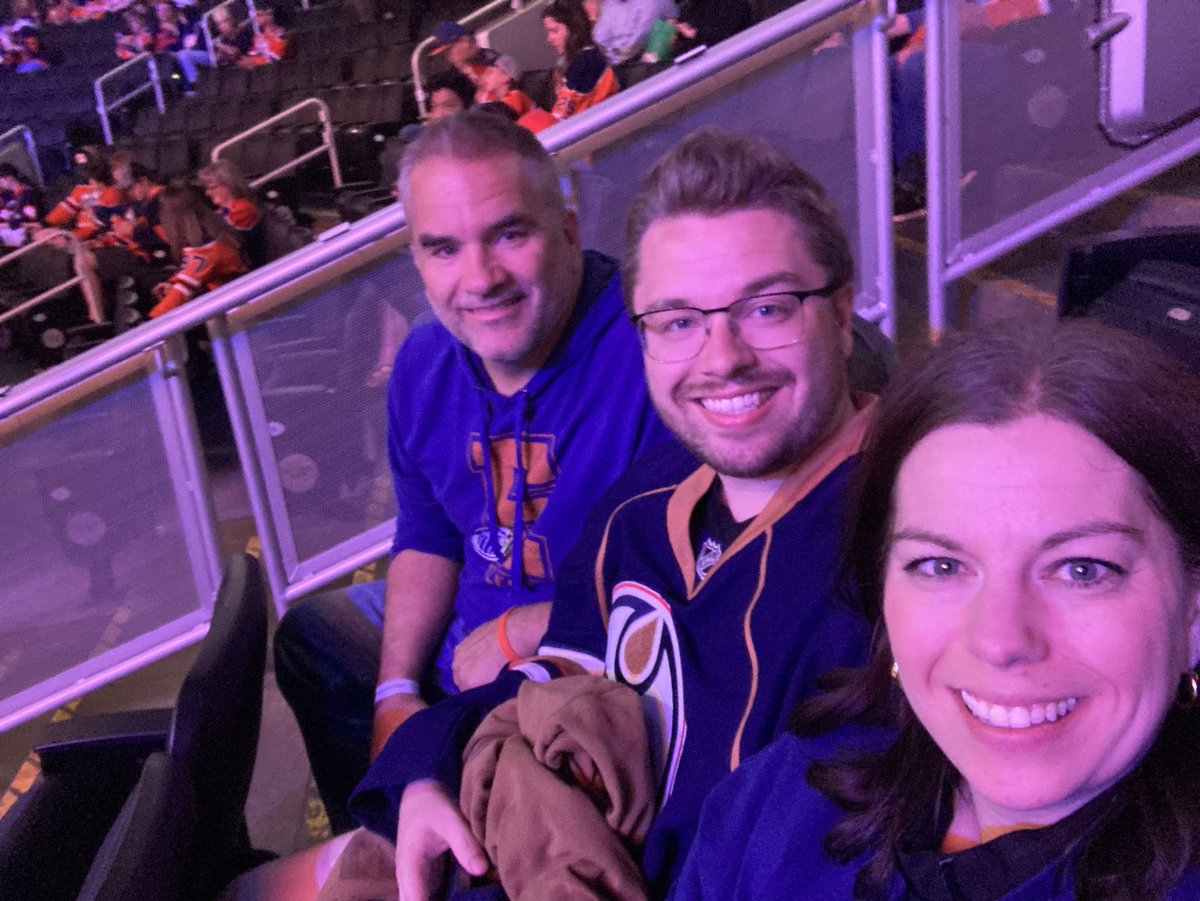 #LetsGoOilers go Oilers!!!!!!!!