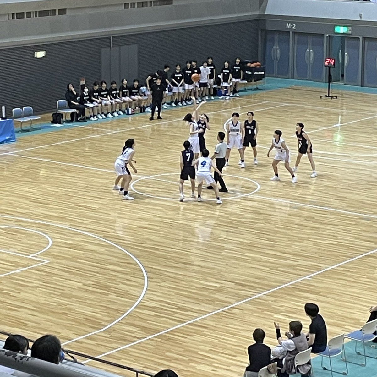 ProshopTiger's tweet photo. 《ELITE EIGHT》
第79回大阪高等学校総合体育大会
バスケットボール大会

⛹️‍♀️5月26日

体大浪商22-7樟蔭
1Q:22-7

#体大浪商 
#樟蔭 
#インターハイ予選
#bbudy
#tiger
#大阪バスケット
#ファイナル4
#エリート8 https://t.co/rw9ByoPDL9