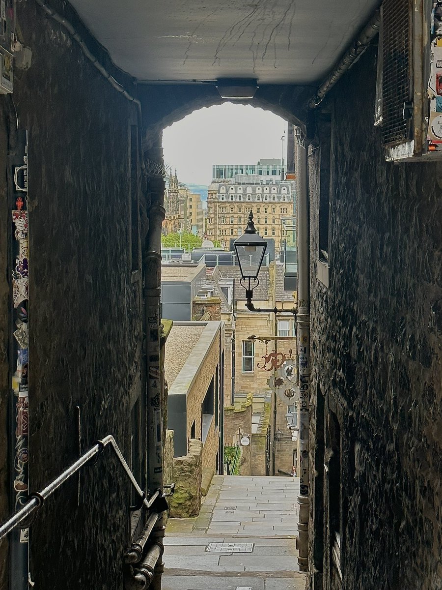Ben (@benjbw) on Twitter photo Back to reality after a dreamy few days away in sublime Edinburgh 🏴 Many thanks again to the <a href="/EdCriticalCare/">ECCRG (also on Blue Sky)</a> team for the invite and wonderful hospitality! Back to reality after a dreamy few days away in sublime Edinburgh 🏴 Many thanks again to the <a href="/EdCriticalCare/">ECCRG (also on Blue Sky)</a> team for the invite and wonderful hospitality!