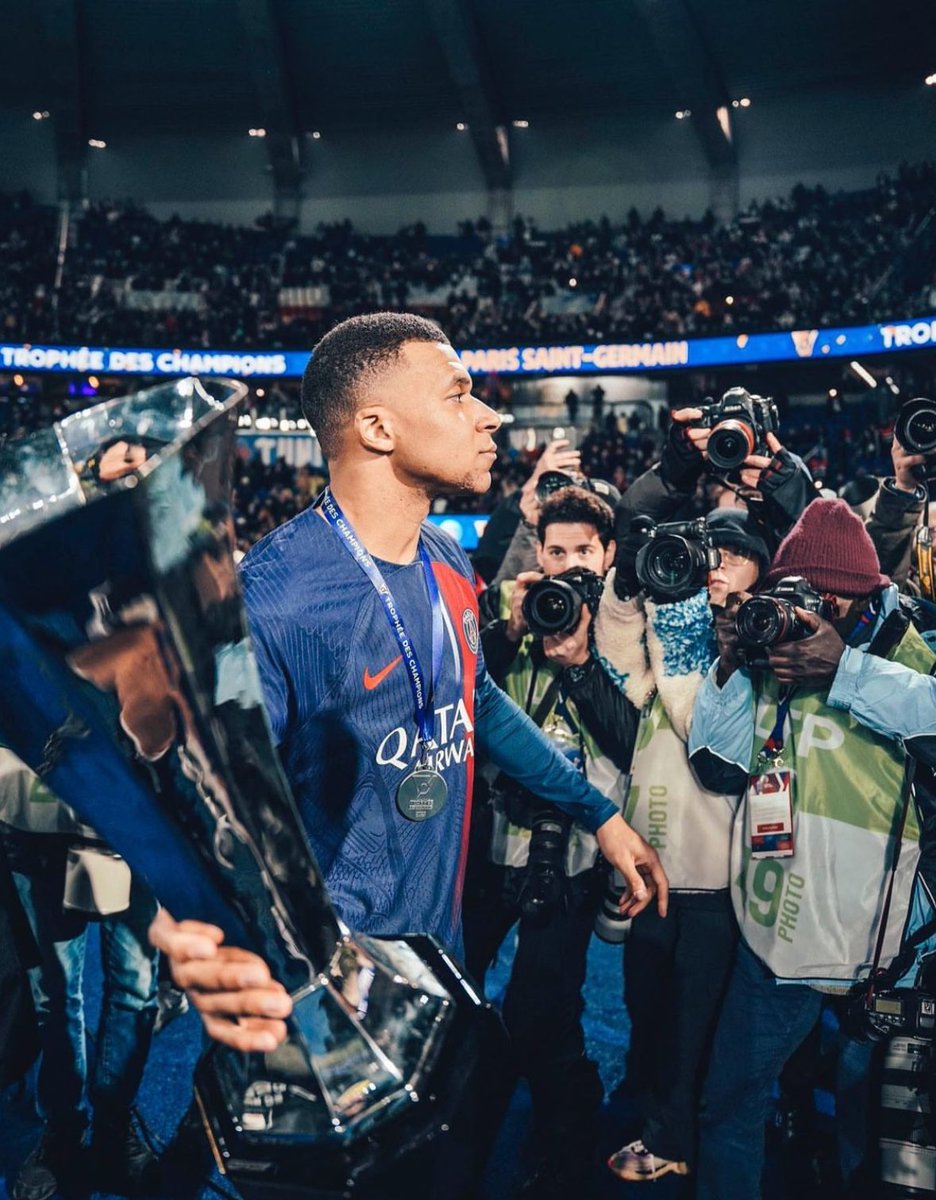 🔴🔵👋🏻 Kylian Mbappé has officially played his last game as Paris Saint-Germain player. 🔜⚪️