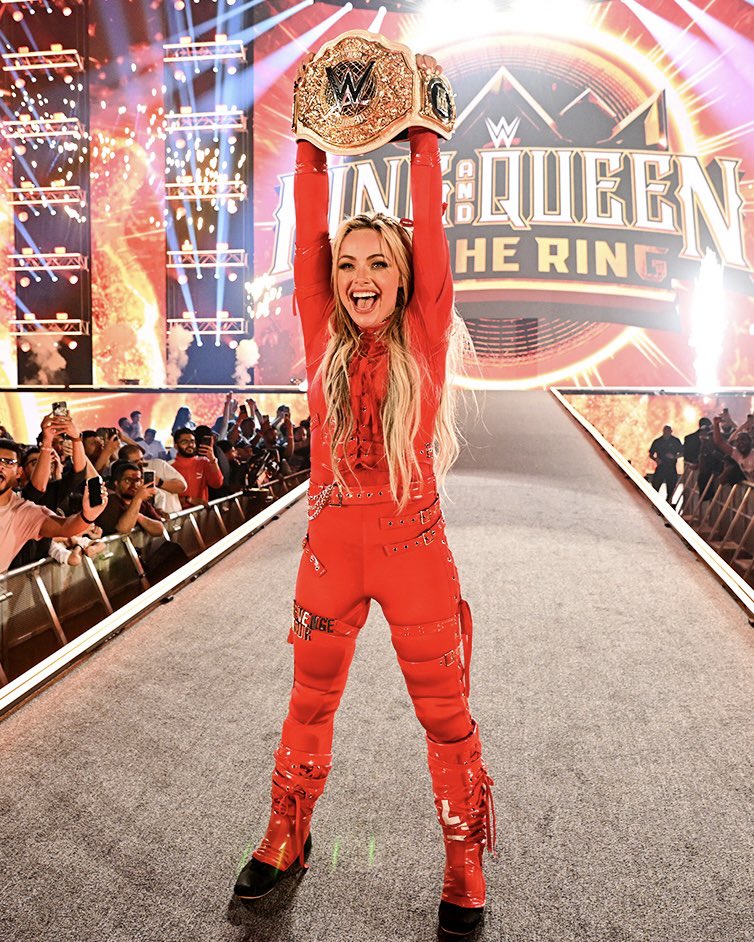 WWEDeutschland's tweet photo. Liv’s World! ✨

@YaOnlyLivvOnce #AndNew #WWEKingAndQueen https://t.co/EmtTrP84bW